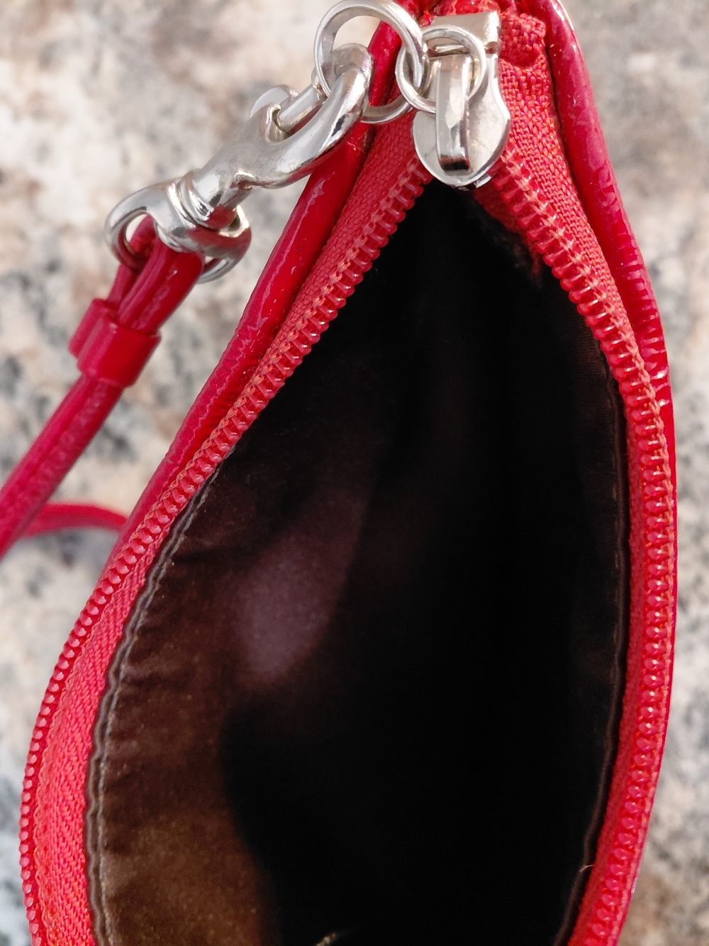 Coach Poppy Wristlet.ECU NO CALLOUTS - Picture 10 of 10